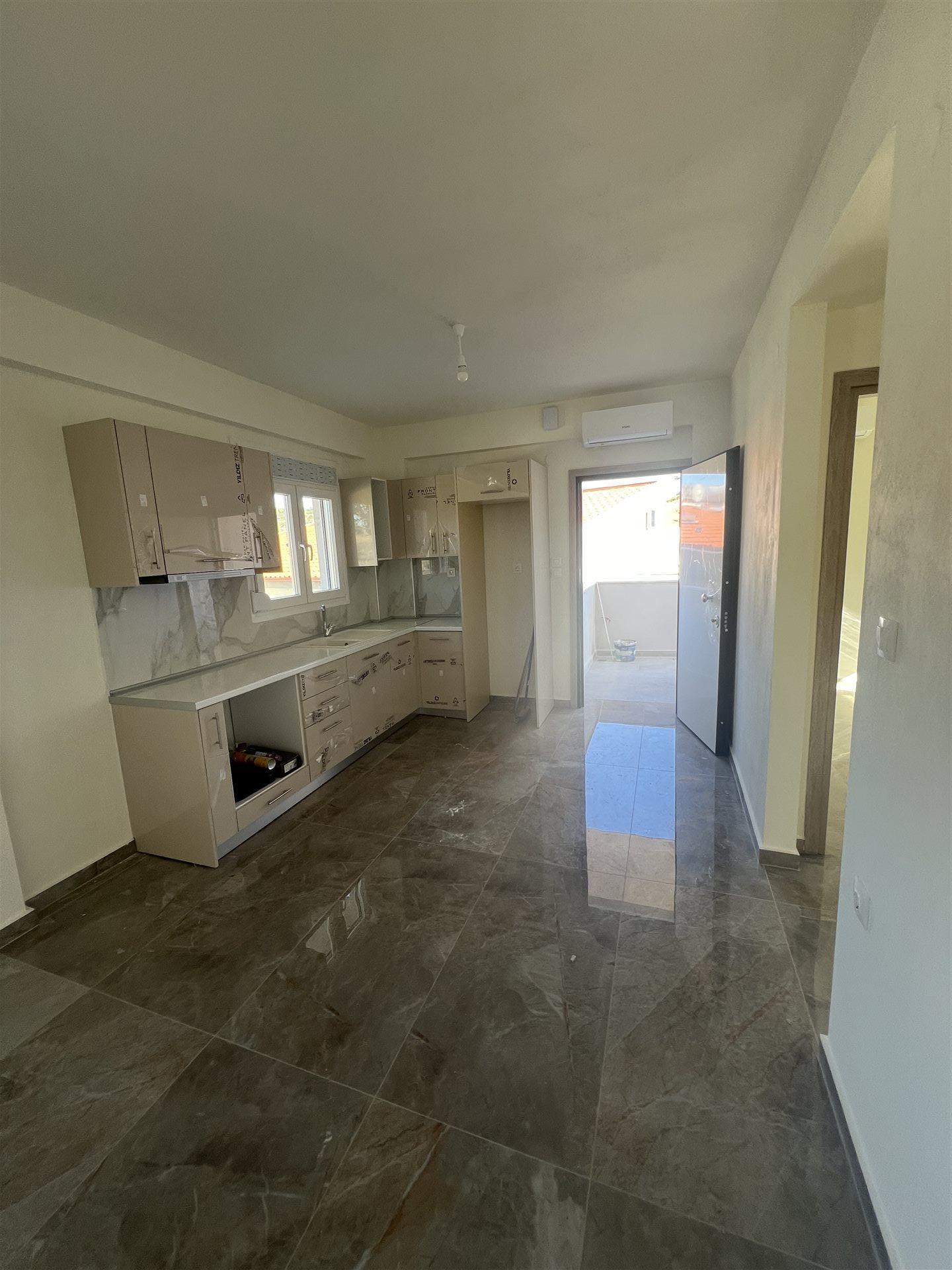 Apartament nou construit Nikiti