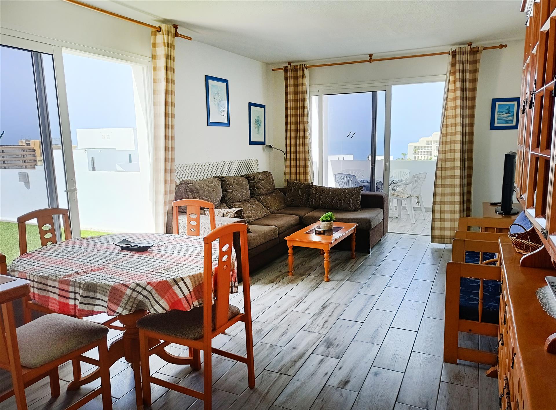 Purchase: Apartment (38660)