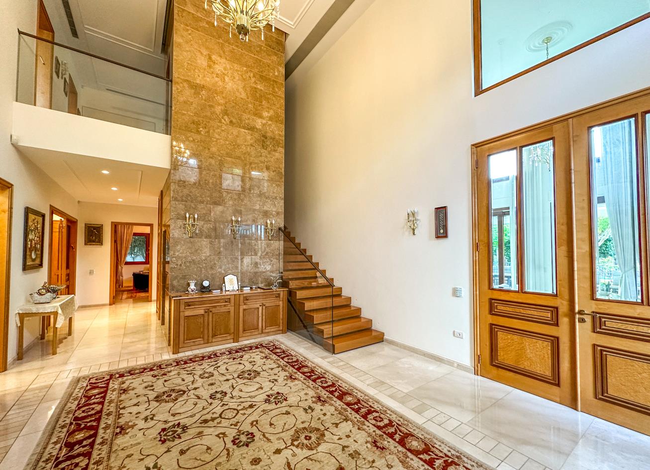 Exclusive Villa in Caesarea