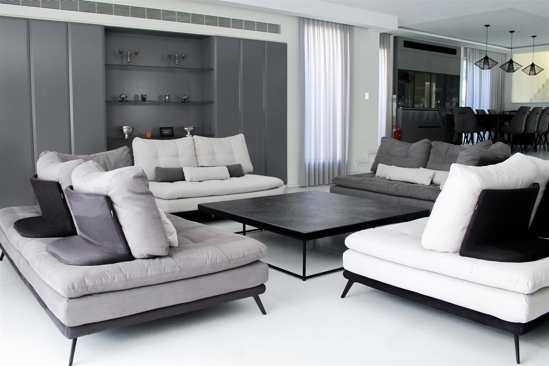 Discover unparalleled luxury and comfort in this exquisite private house located in the prestigious 