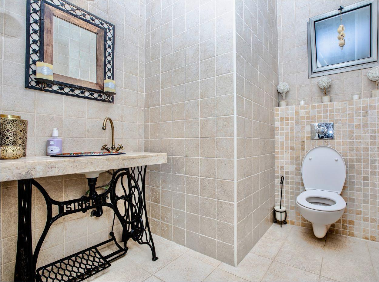 Private home in Givat Eden