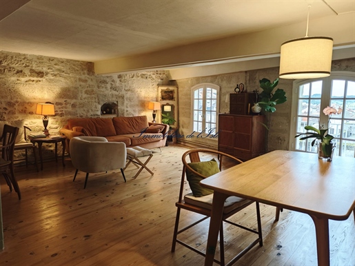 Duplex Historic Center