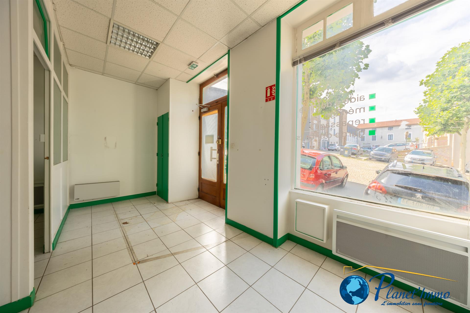 Saint-Héand Bourg Local Commercial / Bureau de 52,16m2