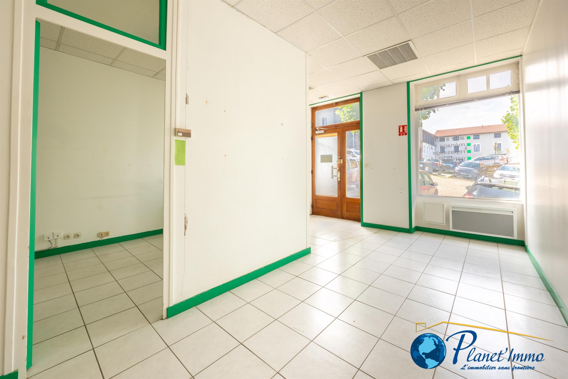 Saint-Héand Bourg Local Commercial / Bureau de 52,16m2
