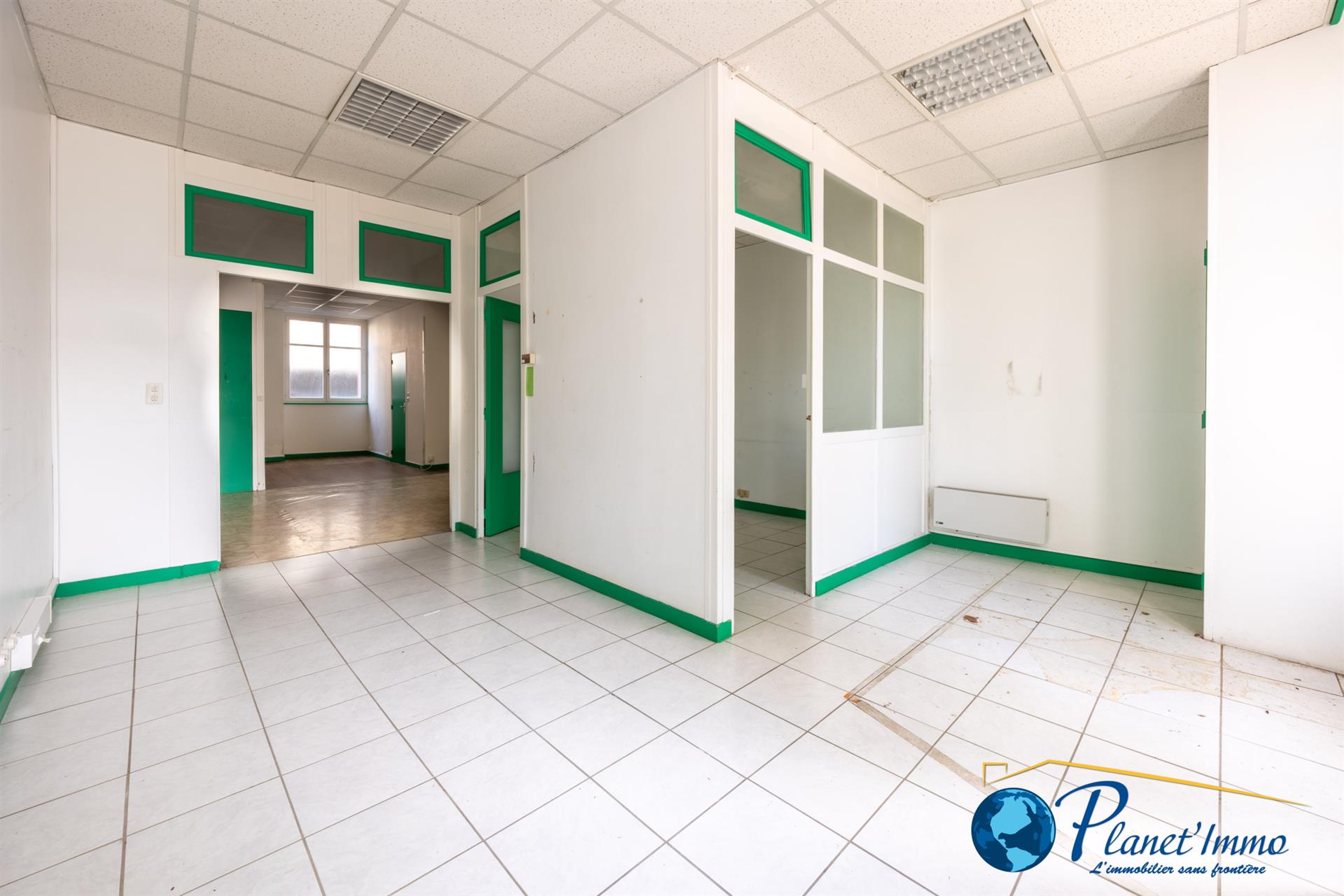 Saint-Héand Bourg Local Commercial / Bureau de 52,16m2