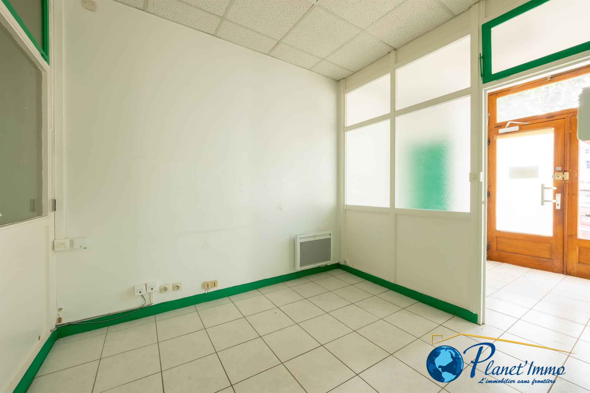 Saint-Héand Bourg Local Commercial / Bureau de 52,16m2