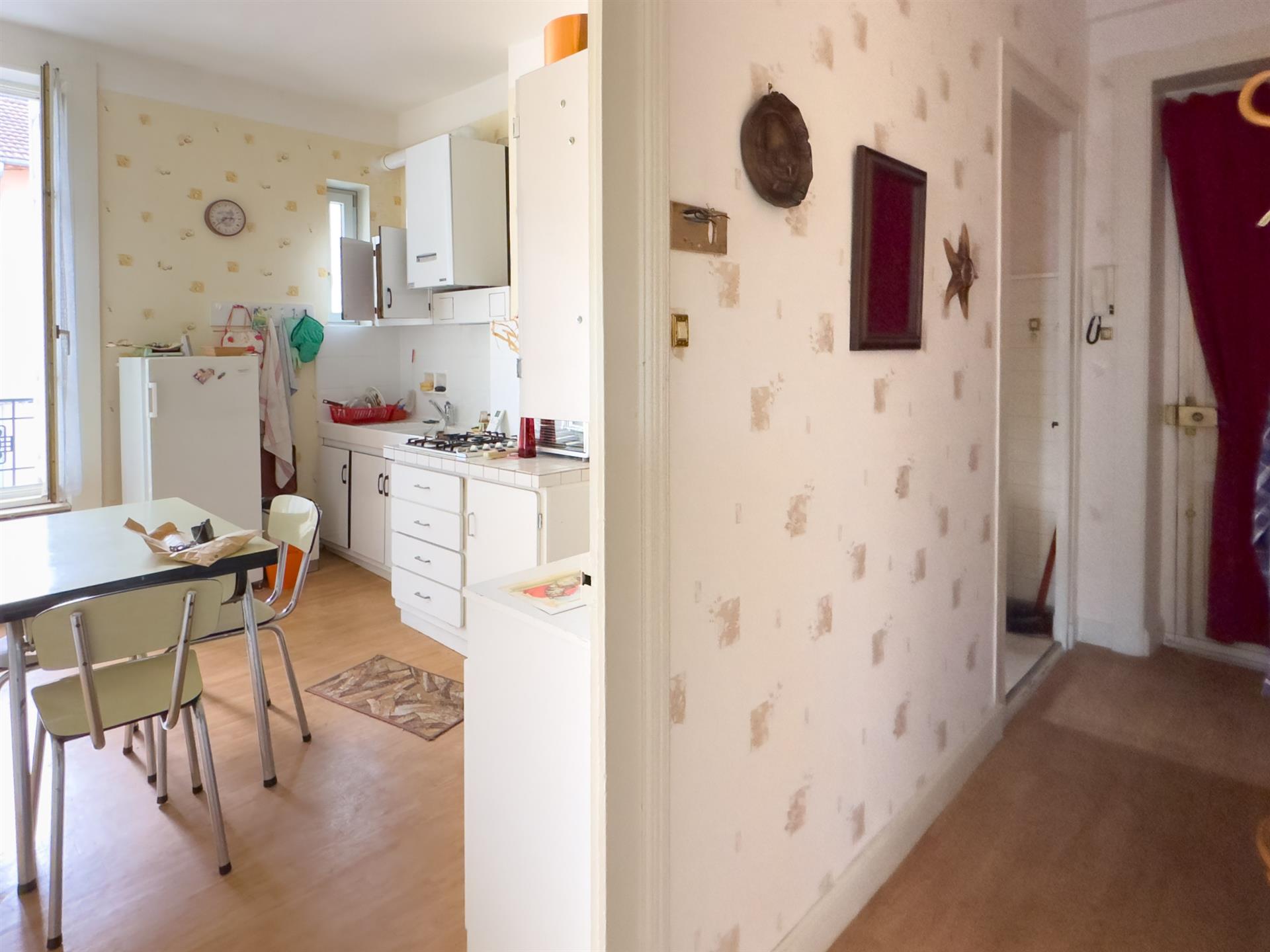 Saint-Etienne / Rue Conte Grandchamp Appartement de Type 2 de 58,42m2.