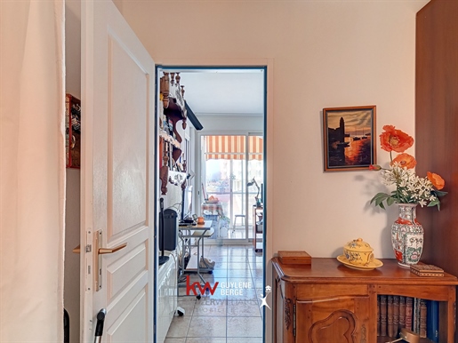Sale: Port View - 3-room apartment (85 m²) in La Grande Mo