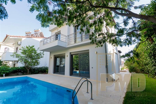 House complex for sale in Voula, Athens Riviera Greece