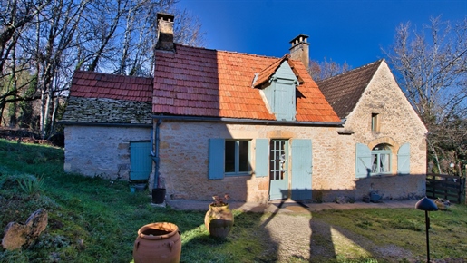 5 minutes from Sarlat Stone property Main house - Gite to be finished