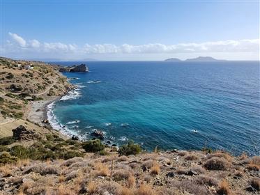  Seafront plot in Agios Pavlos with stunning sea views