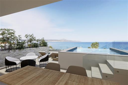 Nieuwe luxe maisonnette met prachtig uitzicht op zee te koop in Kalives Apokoronas