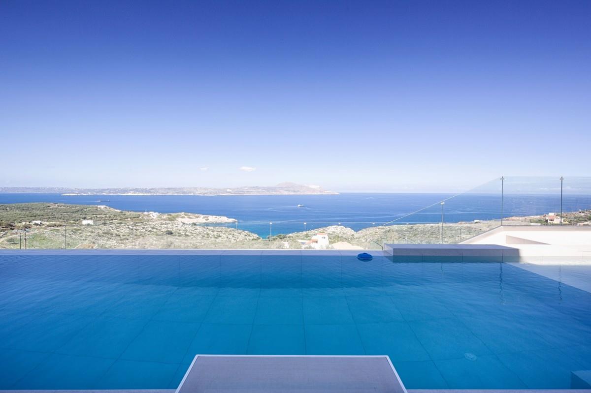 Modern Luxury Villa with Breath-Taking Sea Views for Sale in Kokkino Chorio Apokoronas
