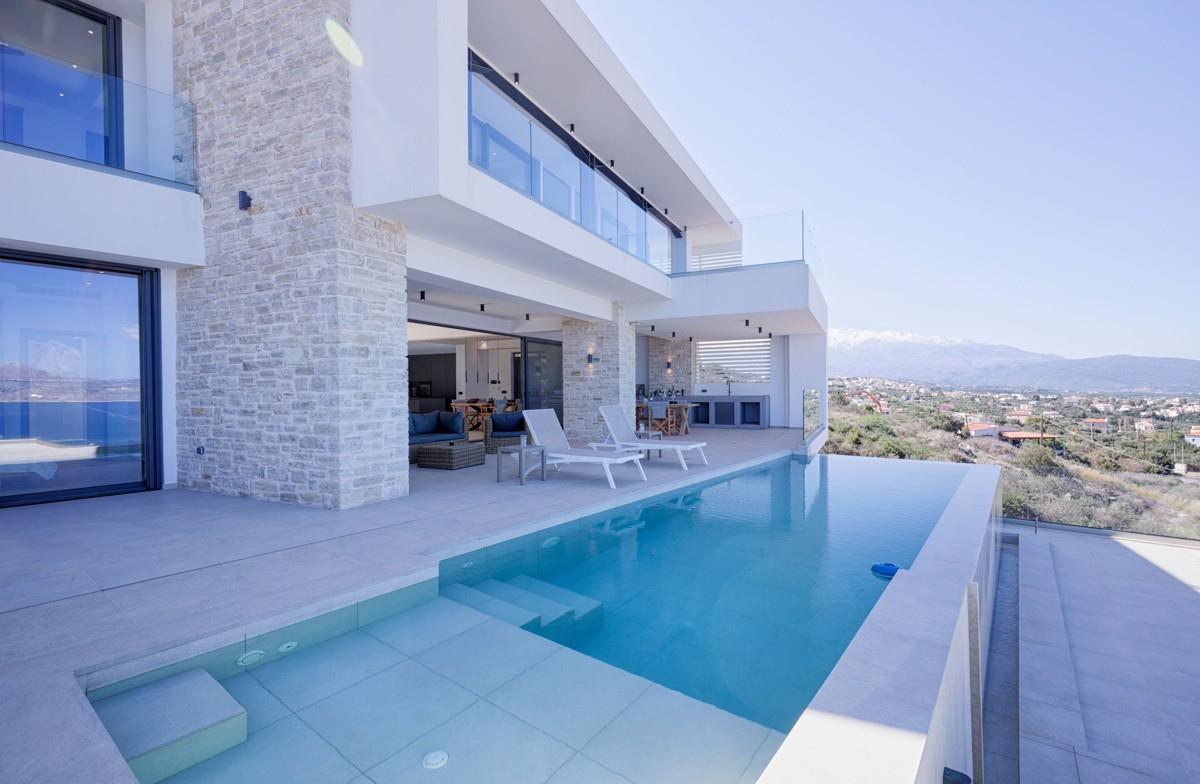 Modern Luxury Villa with Breath-Taking Sea Views for Sale in Kokkino Chorio Apokoronas