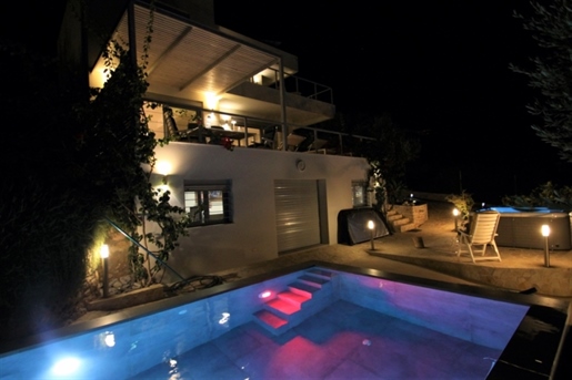 Luxury furnished villa with pool is available for sale in Pachia Ammos