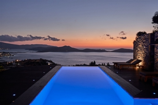 3 bed Crete villa with pool and glorious view