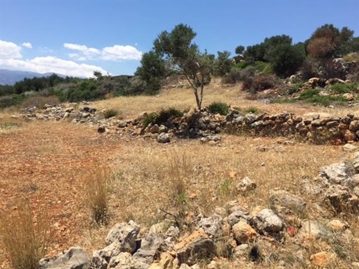 A 2.575m2 building plot is for sale in the area of Katsikia, Aghios Nikolaos, Crete