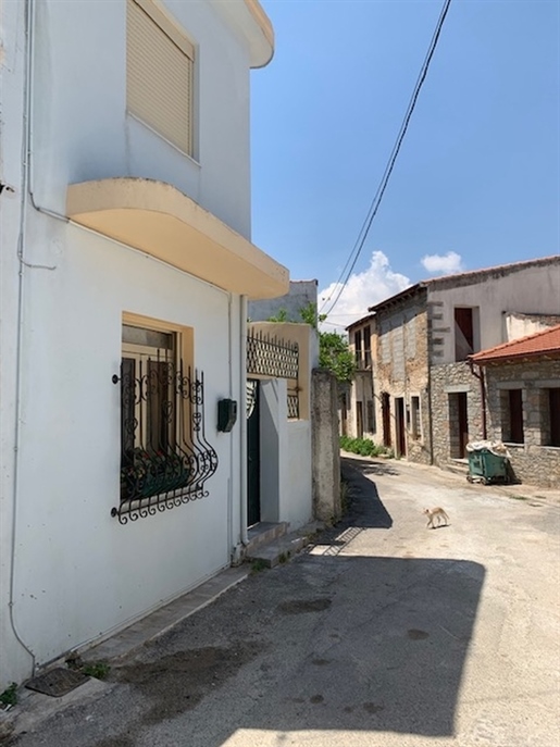 Renοvated house of 2 bedrooms for sale in Fourni