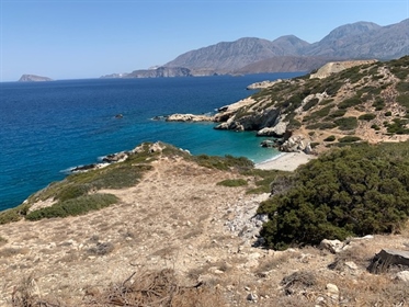 Zone balnéaire de 16.150m² près d’Agios Nikolaos