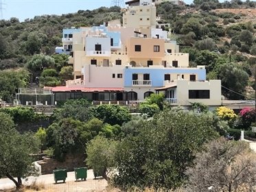 Charmigt hotell till salu nära Agios Nikolaos