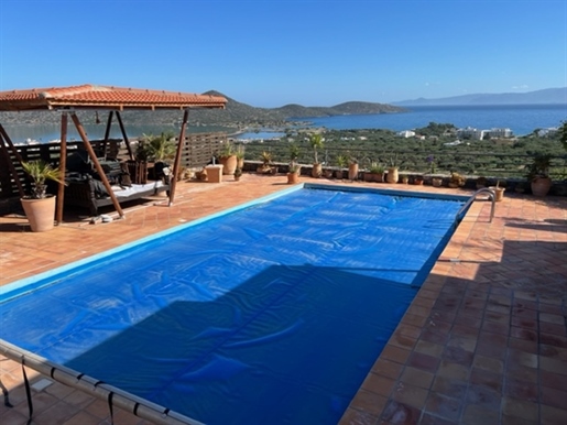 Maison de luxe à Elounda, Crète orientale
