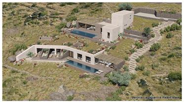 Plaka Naxos/ Villa's 114 & 157 m2
