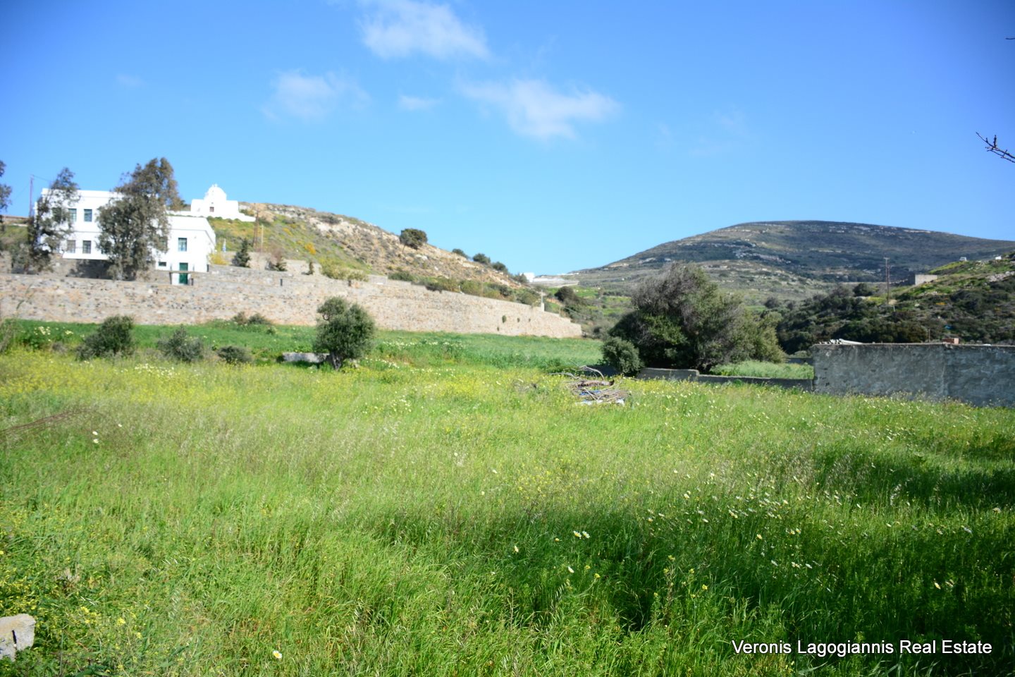 Volos Naxos – Terreno 1.258 m² / 640668