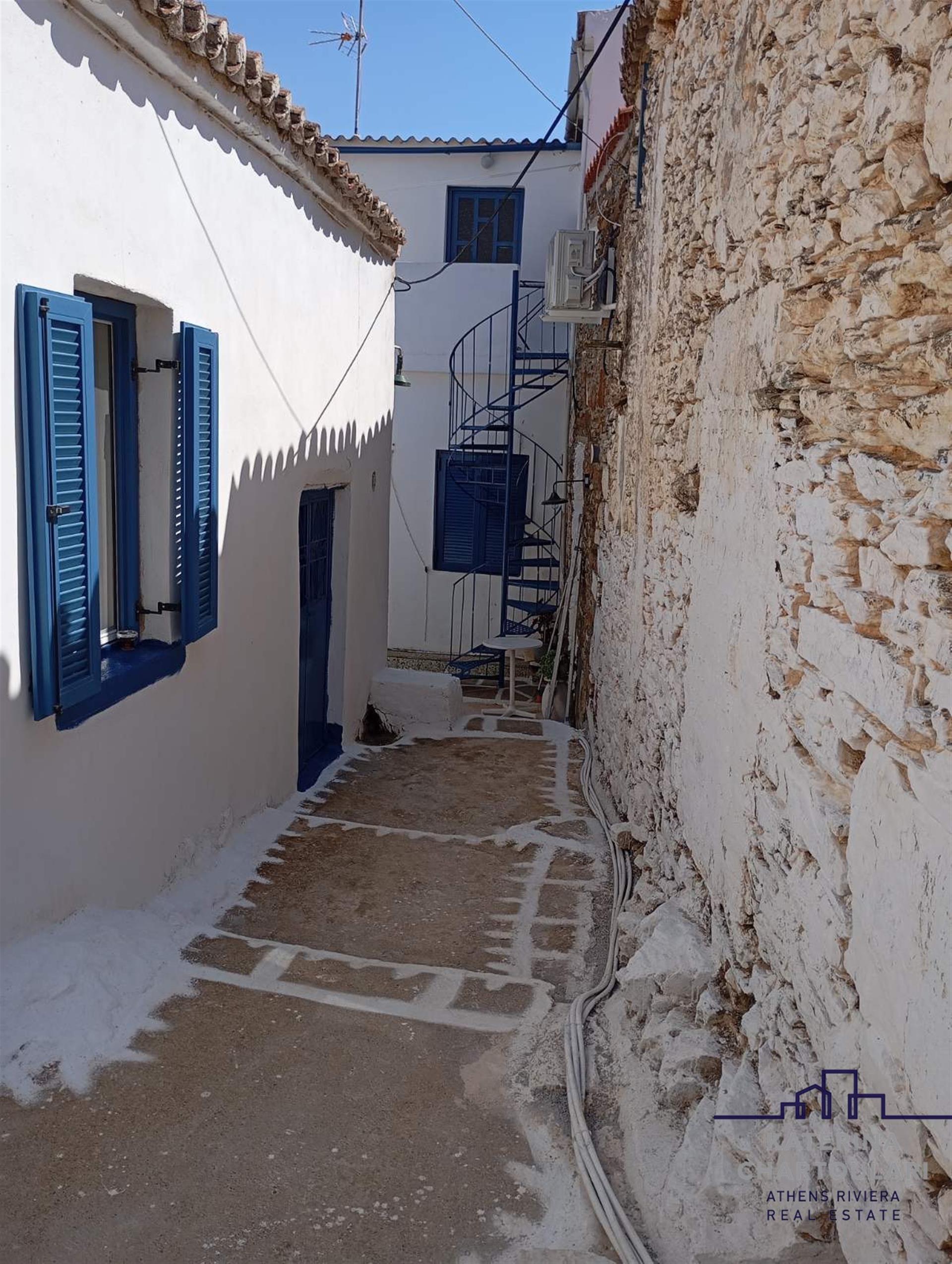 - Detached house For sale, Kythnos, 76 sq.m., €165.000