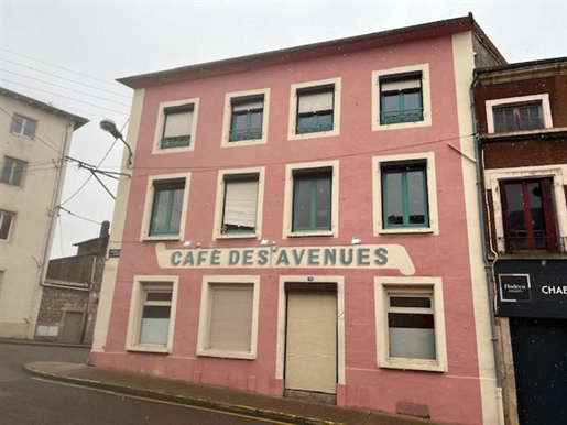 Verkauf Gebäude 170 m² in Chauffailles 123 000 €