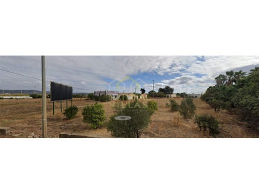 Investment along the En125 in Patacão, Faro - Unmissable Opportunity in the Algarve