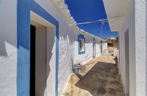 Detached House With Sea Views in Serra de Tavira