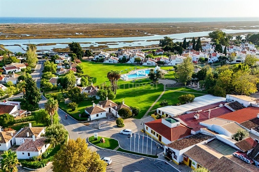 1-Bedroom Villa with 52 m² on a 293 m² Plot — Pedras d’el Rei, Santa Luzia