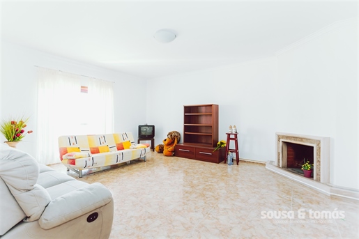 Flat T3 Sell in Marrazes e Barosa,Leiria