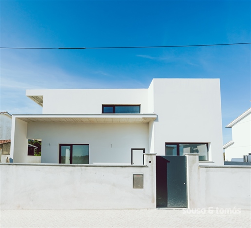 Maison isolée 4 Chambre(s) Vente dans Parceiros e Azoia,Leiria