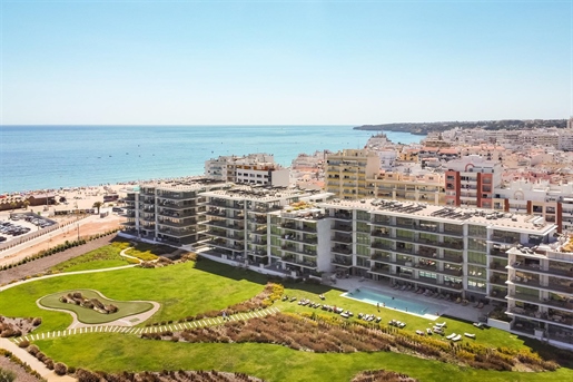 Spectaculair penthouse met drie slaapkamers aan zee