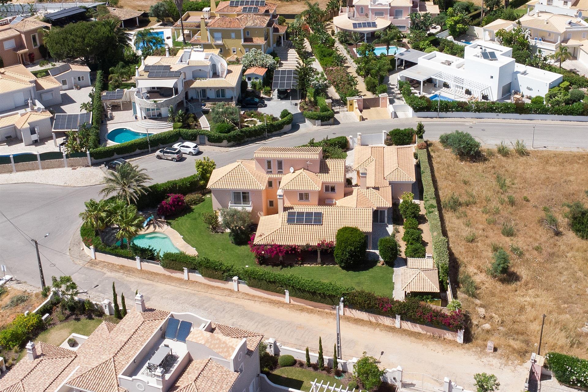 Casa, 5 quartos, Lagoa (Algarve), Porches