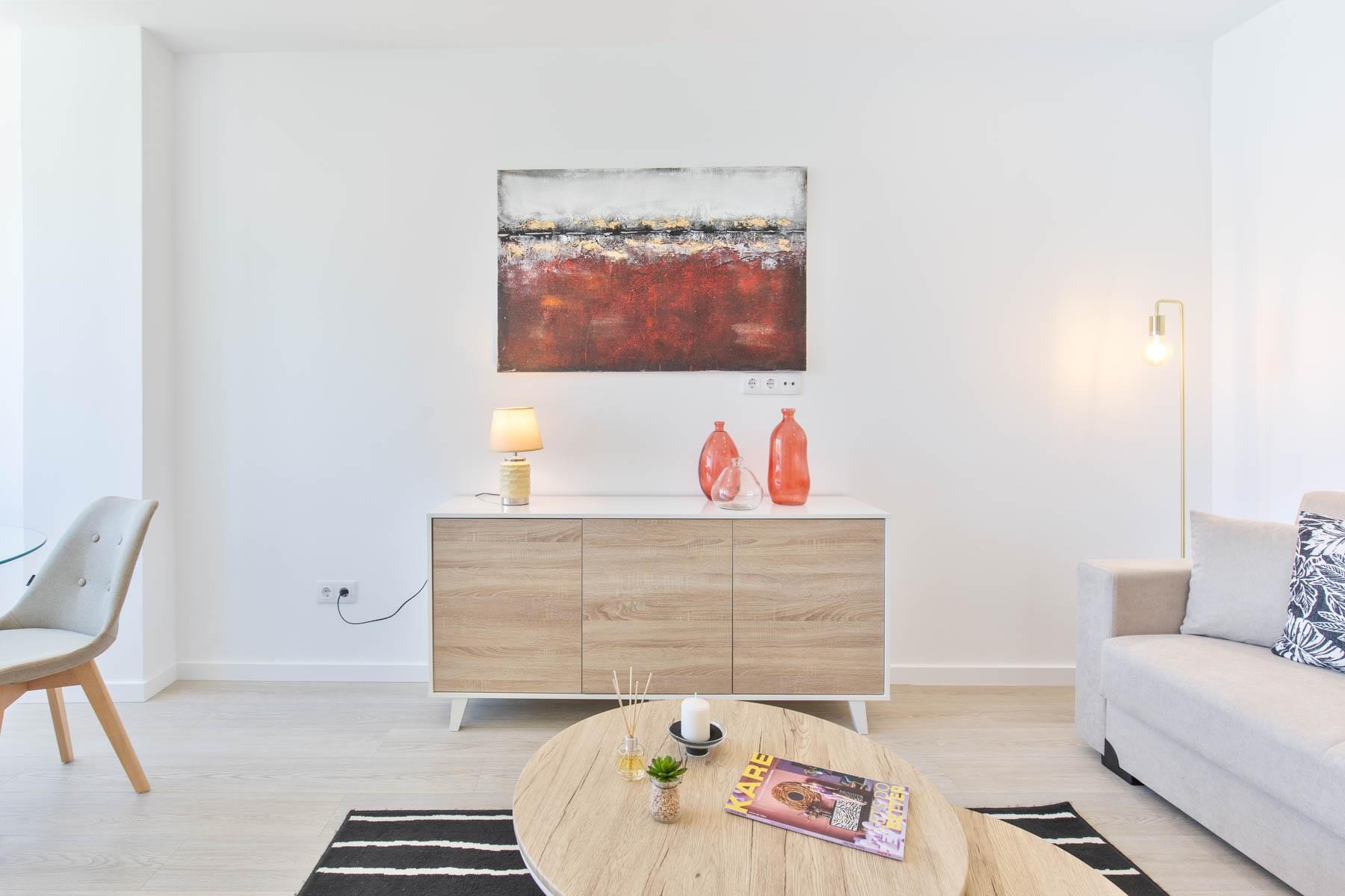 Apartamento T3 renovado y amueblado
