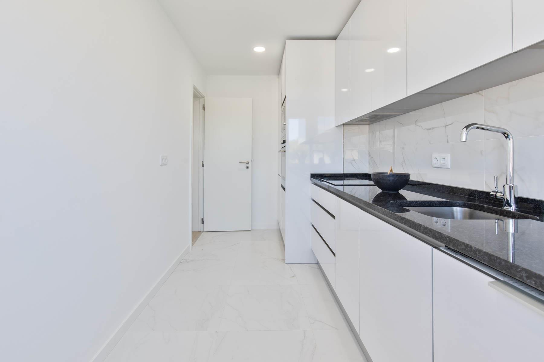 Apartamento T3 renovado y amueblado