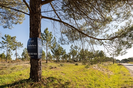 Building land in the Melides area
