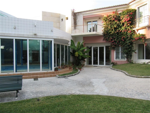 Six-Bedroom villa, Seixal, Aroeira