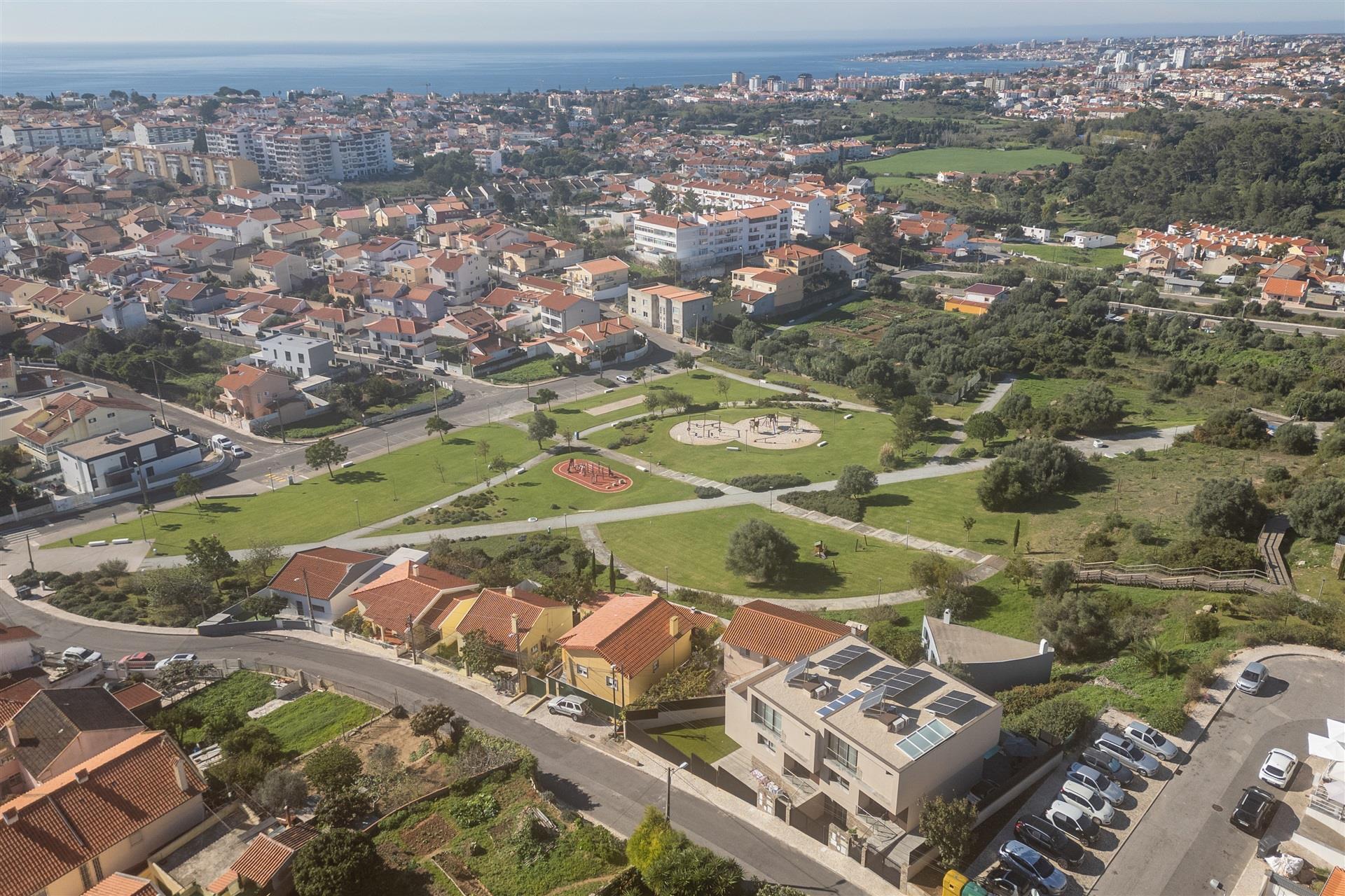 4 bedroom villa with swimming pool in Cascais