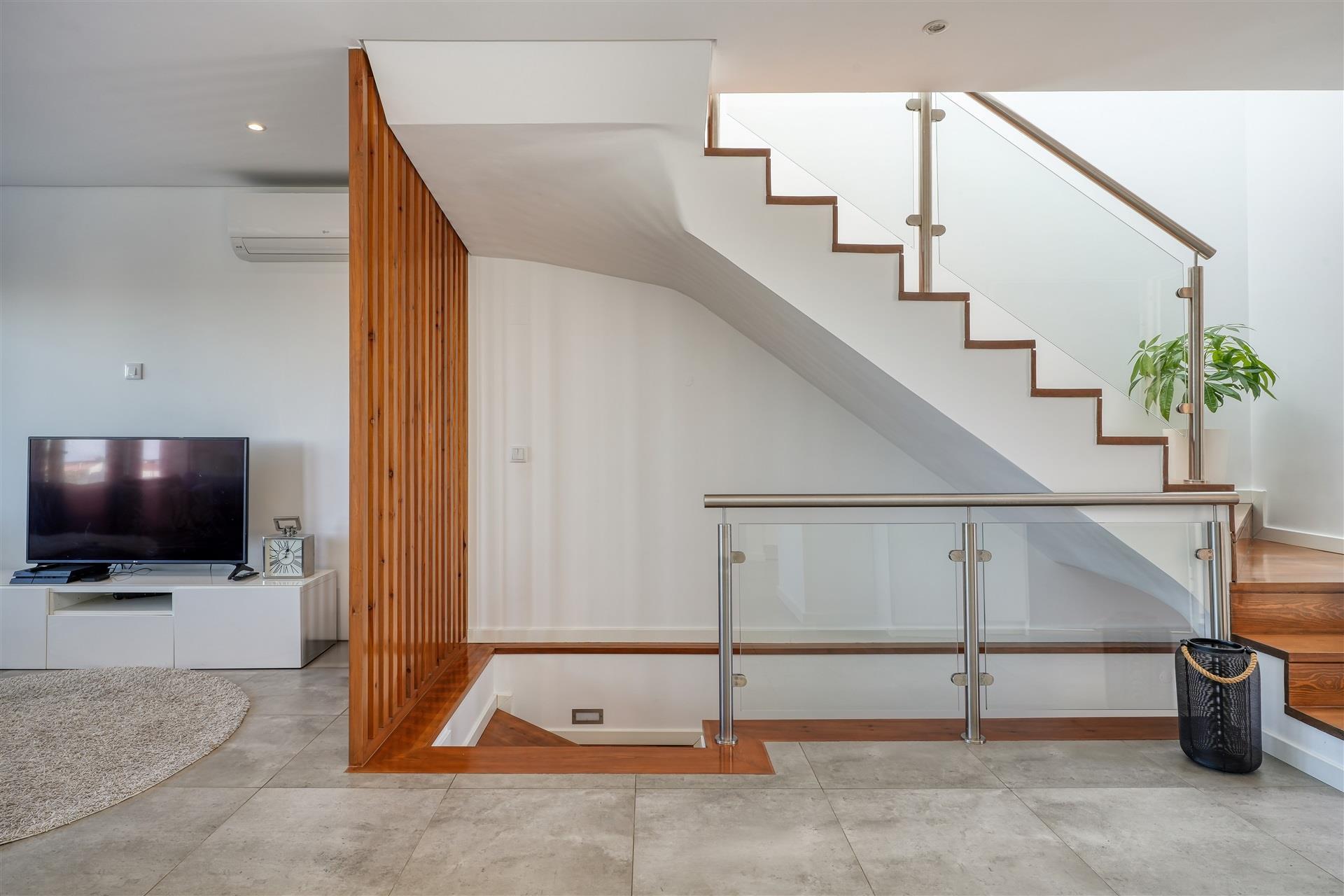 4 bedroom villa with swimming pool in Cascais