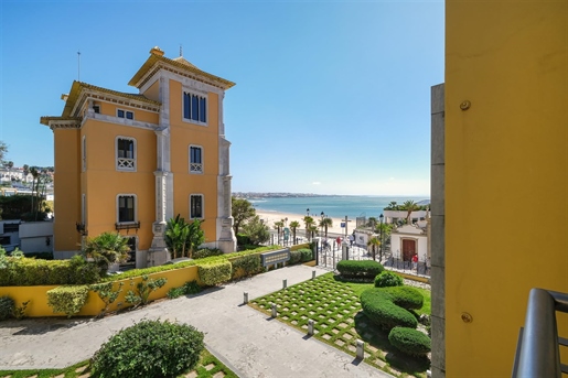 Apartment in the center of Cascais