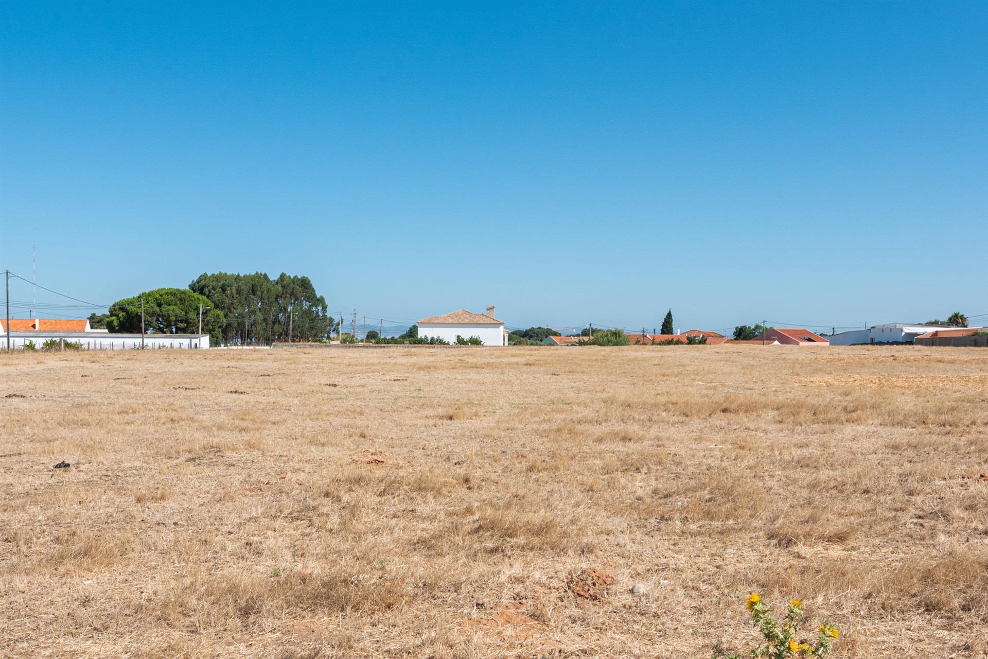 Land for villas or gated community in Alcochete