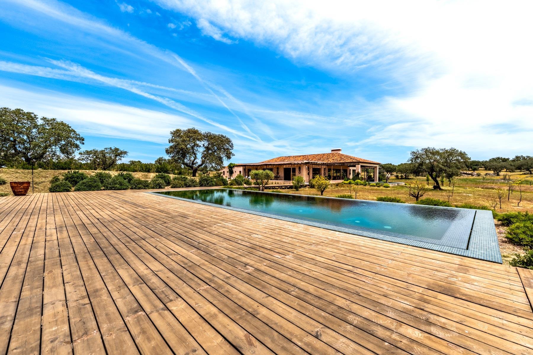 Charming Estate in the Heart of the Alentejo
