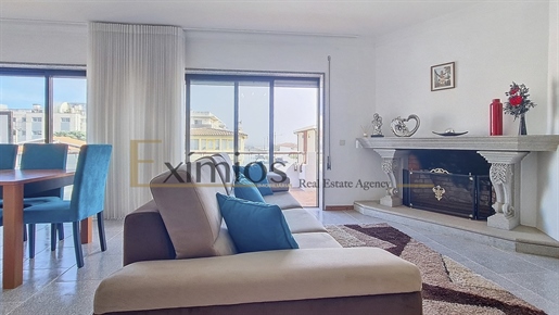 Apartamento T3 com vistas de mar , em Árvore