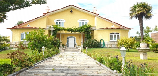 Maison isolée 4 Chambre(s) Vente dans Póvoa de Varzim, Beiriz e Argivai,Póvoa de Varzim