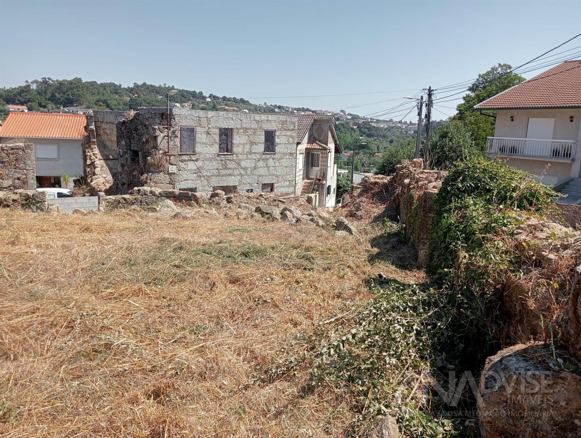Real Estate building T4 Sell in Repeses e São Salvador,Viseu