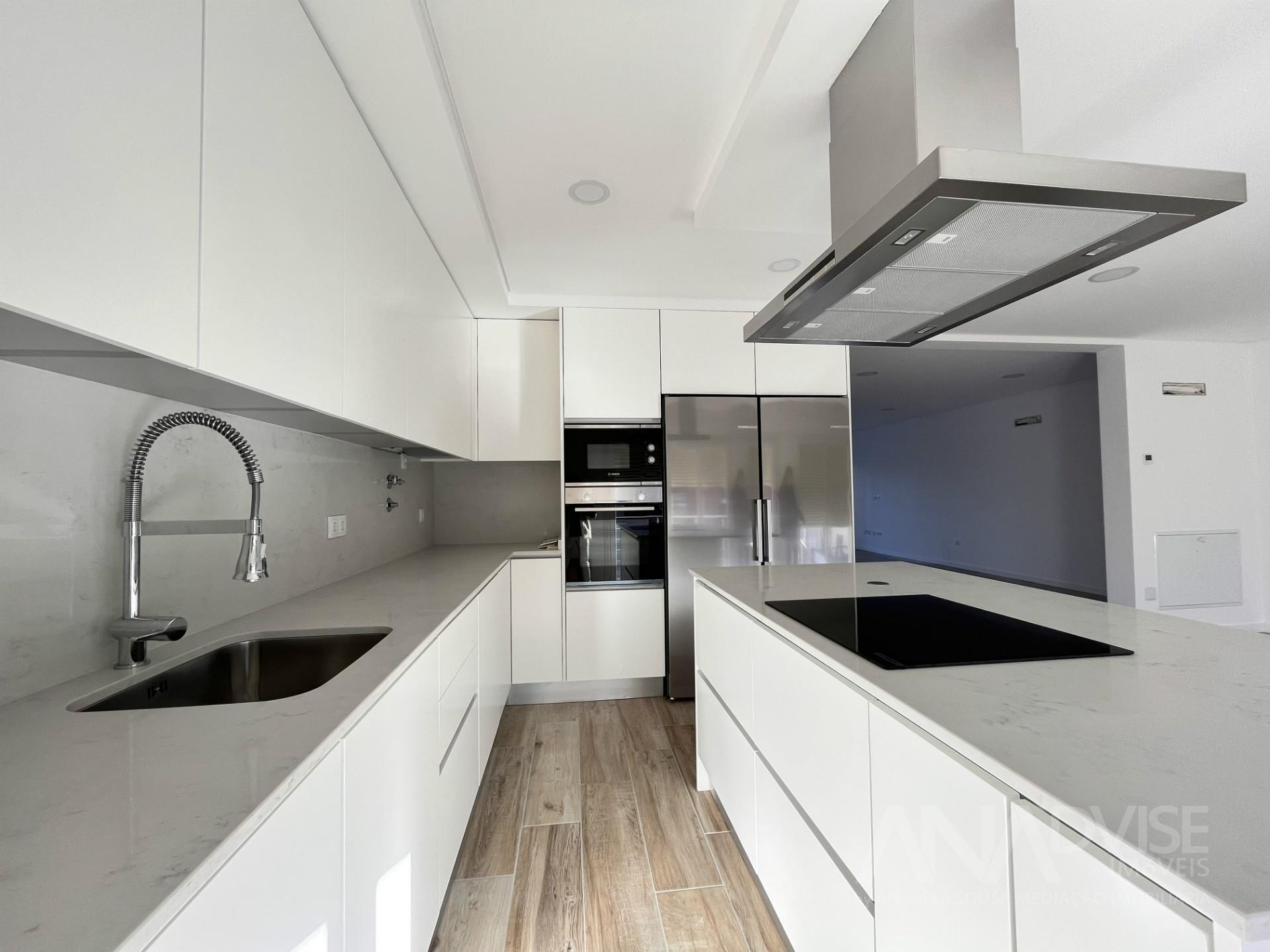 Terraced house T4 Sell in Viseu,Viseu