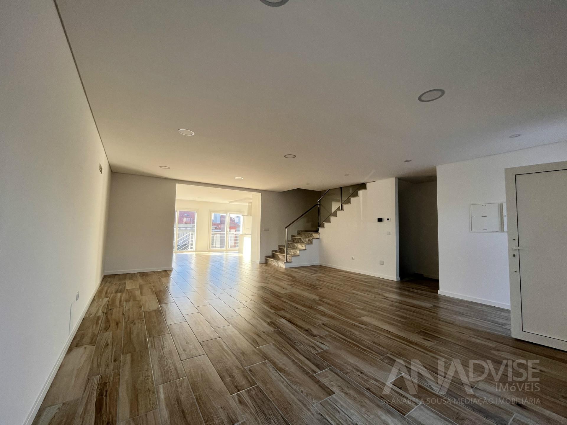 Terraced house T4 Sell in Viseu,Viseu